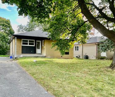 For Lease - 38 Thorncroft Crescent Unit# Upper, Ajax, Ontario - Photo 6