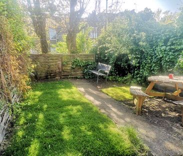 Rooms Available in Professional Houseshare on Harringay Road - Photo 2