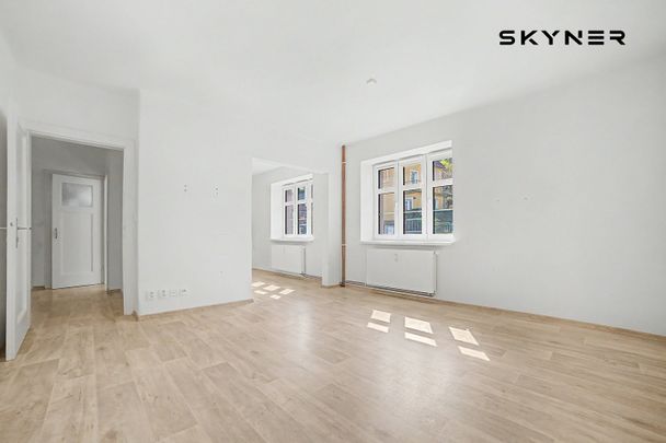 Pronájem bytu 2+1 65 m² - Photo 1