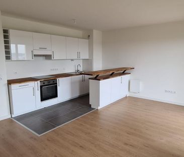 location Appartement T3 DE 59.4m² À BRY SUR MARNE - Photo 3