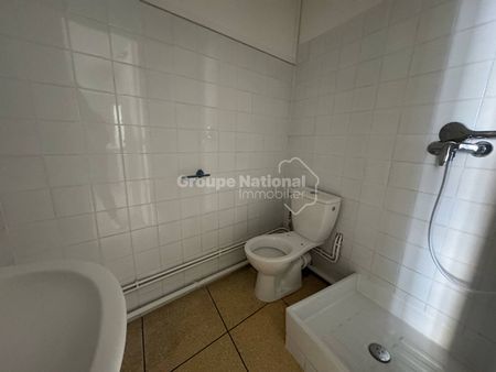 PETIT T2 - RUE DE L'AGNEAU ARLES, - Photo 3