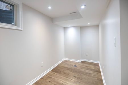For Lease - 621 Gibbons Street Unit# Bsmt#1, Oshawa, Ontario - Photo 4