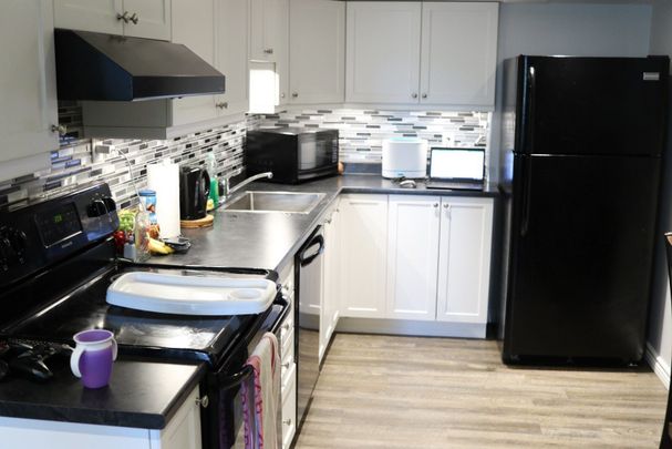 For Lease - 11 Whitbread Crescent, Ajax, Ontario - Photo 1