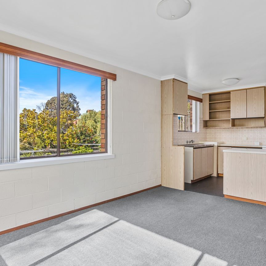 4/24 Hamilton Street West Hobart TAS 7000 Australia - Photo 1