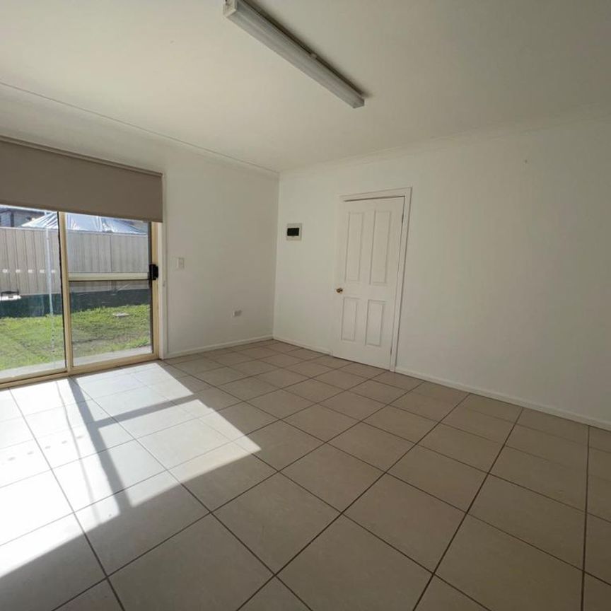 3 Bedroom Granny Flat - Photo 1