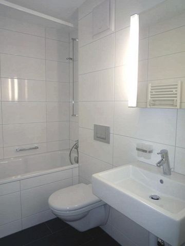 Moderne 1-ZW à 25 m² im 1. OG mit Balkon - Foto 3