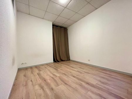 Location Appartement 2 pièces 46m² NANTES 44000 - Photo 3