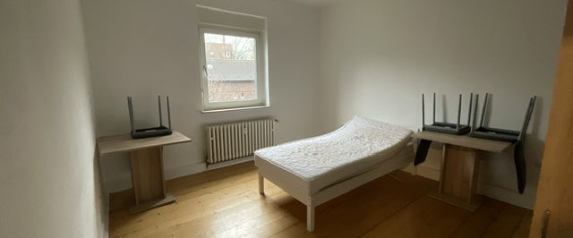 Zentral gelegene Familienwohnung mit Holzdielenboden - Foto 1