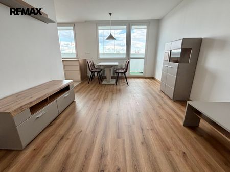 Pronájem bytu 3+kk v osobním vlastnictví 67 m², Praha 10 - Strašnice - Photo 2