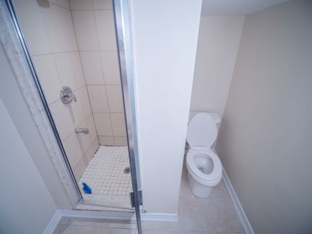For Lease - 56 Corby Crescent Unit# Lower, Brampton, Ontario - Photo 5