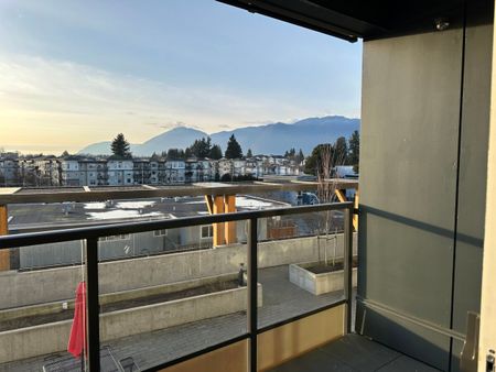 2 Bedroom Condo at Yaletown Living - Photo 5