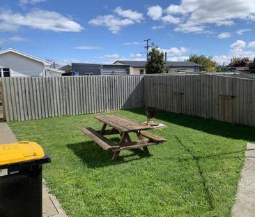 Home Sweet Home close to Richmond - move in before Christmas - Photo 5