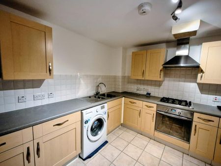 1 bedroom flat to rent - Photo 4