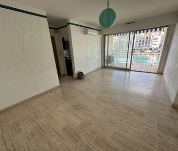 Location Appartement 2 pièces 51m² SETE 34200 - Photo 2