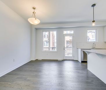 For Lease - 3056 Merrick Road, Oakville, Ontario - Photo 6