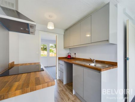 1 bedroom flat to rent - Photo 4