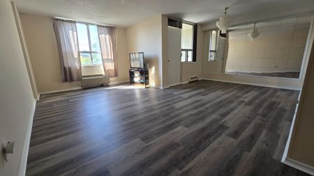 For Lease - 2825 Islington Avenue Unit# 315, Toronto, Ontario - Photo 5