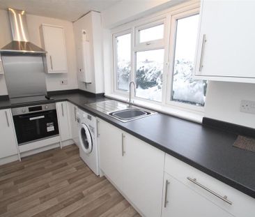 2 bedroom maisonette to rent - Photo 1