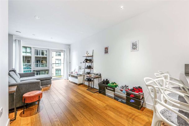 Dickens Yard, Longfield Avenue, London, W5 2BQ - Photo 1