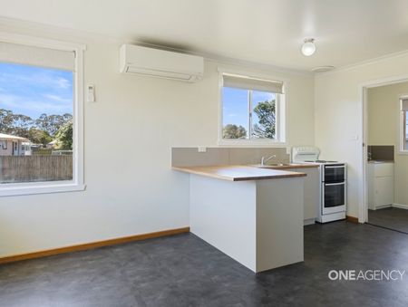 Renovated Home In Convenient Location - Photo 3