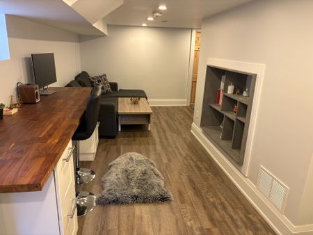 For Lease - 39 Amherst Avenue Unit# Lower, Toronto, Ontario - Photo 4