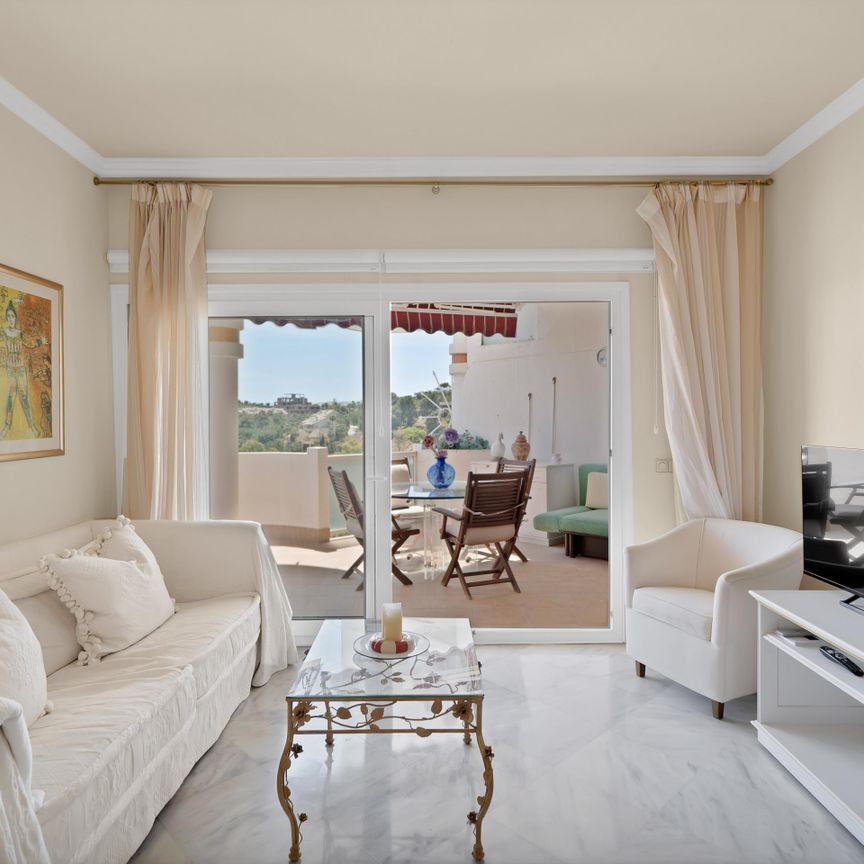 Atico en alquiler en Marbella - Photo 1