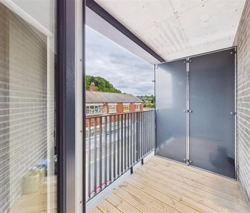 2 bedroom apartment to rent - Photo 2