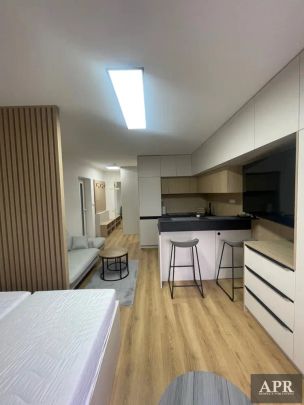 Pronájem bytu 1+kk Zlín Malenovice - Pod Hradem - Fotografie 1