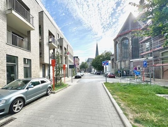 Appartement te huur - Foto 1