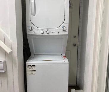 For Lease - 6 Rusholme Park Crescent Unit# Lower, Toronto, Ontario - Photo 4