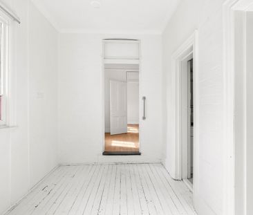 32 Elswick Street, Leichhardt NSW 2040 - House For Rent | Domain - Photo 5