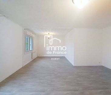 Location maison 4 pièces 88.28 m² à Neau (53150) - Photo 1
