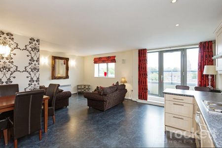 2 bed Flat to rent in Brunswick Court, Brunswick Street, ST5 - Photo 3