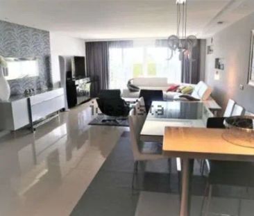 Alquiler de chalet adosado en Calle Istán, 9 - Photo 2