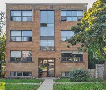 Glazebrook Avenue Apartments | 7 Glazebrook Avenue, Toronto - Photo 1