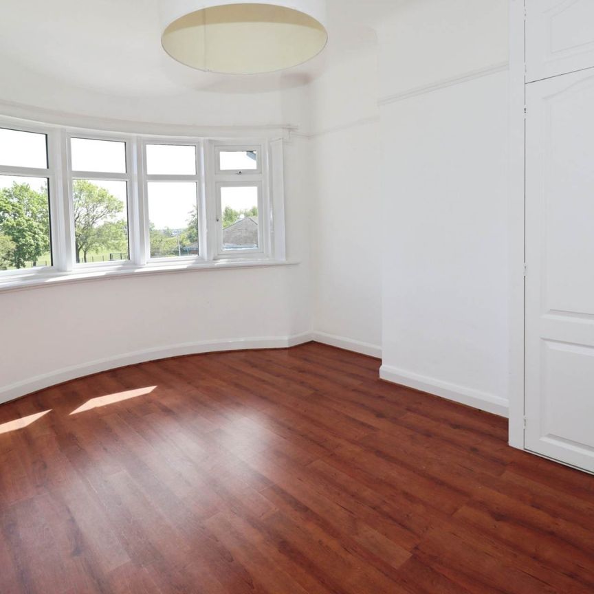 Bramley Avenue, Bebington - Photo 1