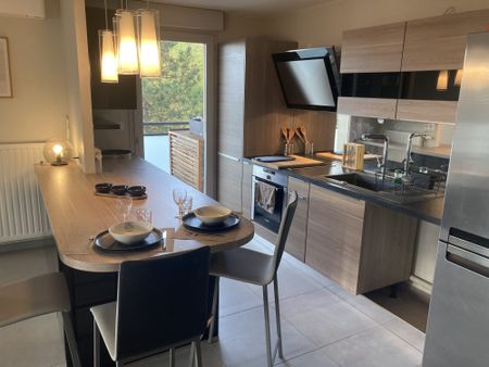 Location Appartement 3 pièces 67m² LYON 9ème - Photo 4