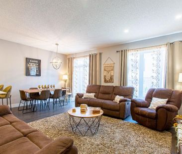 For Lease - 2070 Meadowgate Boulevard Unit# 84, London South, Ontario - Photo 3