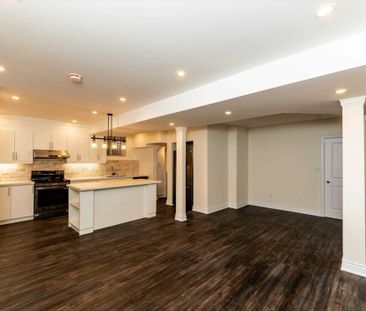 For Lease - 3175 Buttonbush Trail, Oakville, Ontario - Photo 1