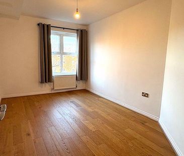 3 bedroom apartment to rent - Photo 2