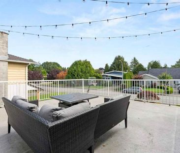 10671 Rosecroft Crescent apartment — Richmond, BC (3-Bedroom) - 3 Bedroom - Photo 2