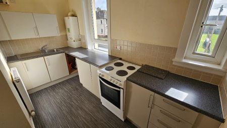 2 bedroom flat to rent - Photo 5