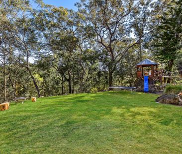 Peaceful Family Retreat with Stunning Views! - Photo 5