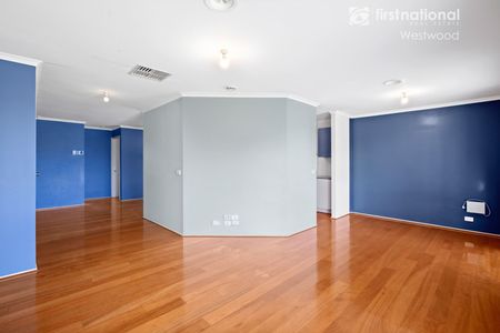 6 Ferry Close, 3024, Wyndham Vale Vic - Photo 2