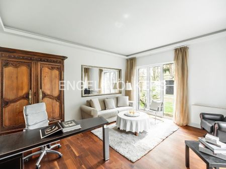 Pronájem domu 260 m2 - Fotografie 5