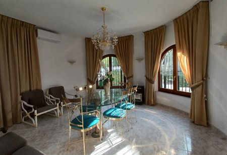 LONG TERM RENTAL. Beachfront villa for rent in Cumbre del Sol - Photo 3