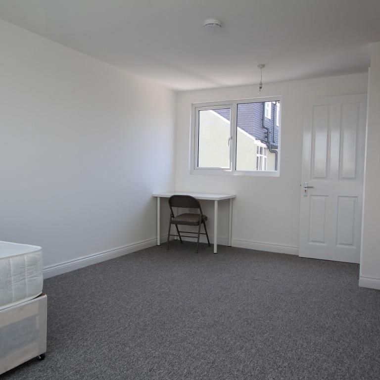 Bennett Road, Brighton - Photo 1