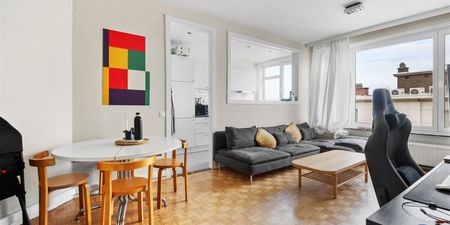 Appartement te huur in Antwerpen voor € 1.050 met 2 slaapkamers - Foto 3
