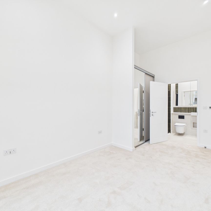 76 Bannerman House, Woolwich, SE18, London - Photo 1