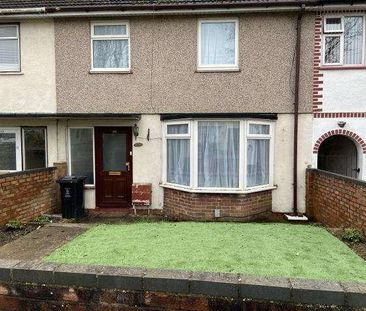 Penhill Drive, SN2 - Photo 6